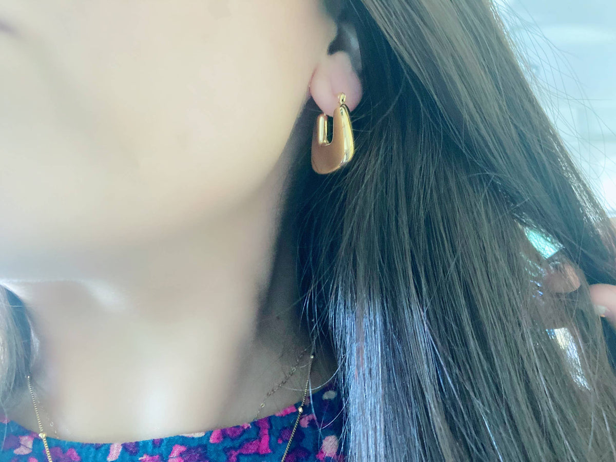 Lightweight gold chunky hoop earring gold plated waterproof