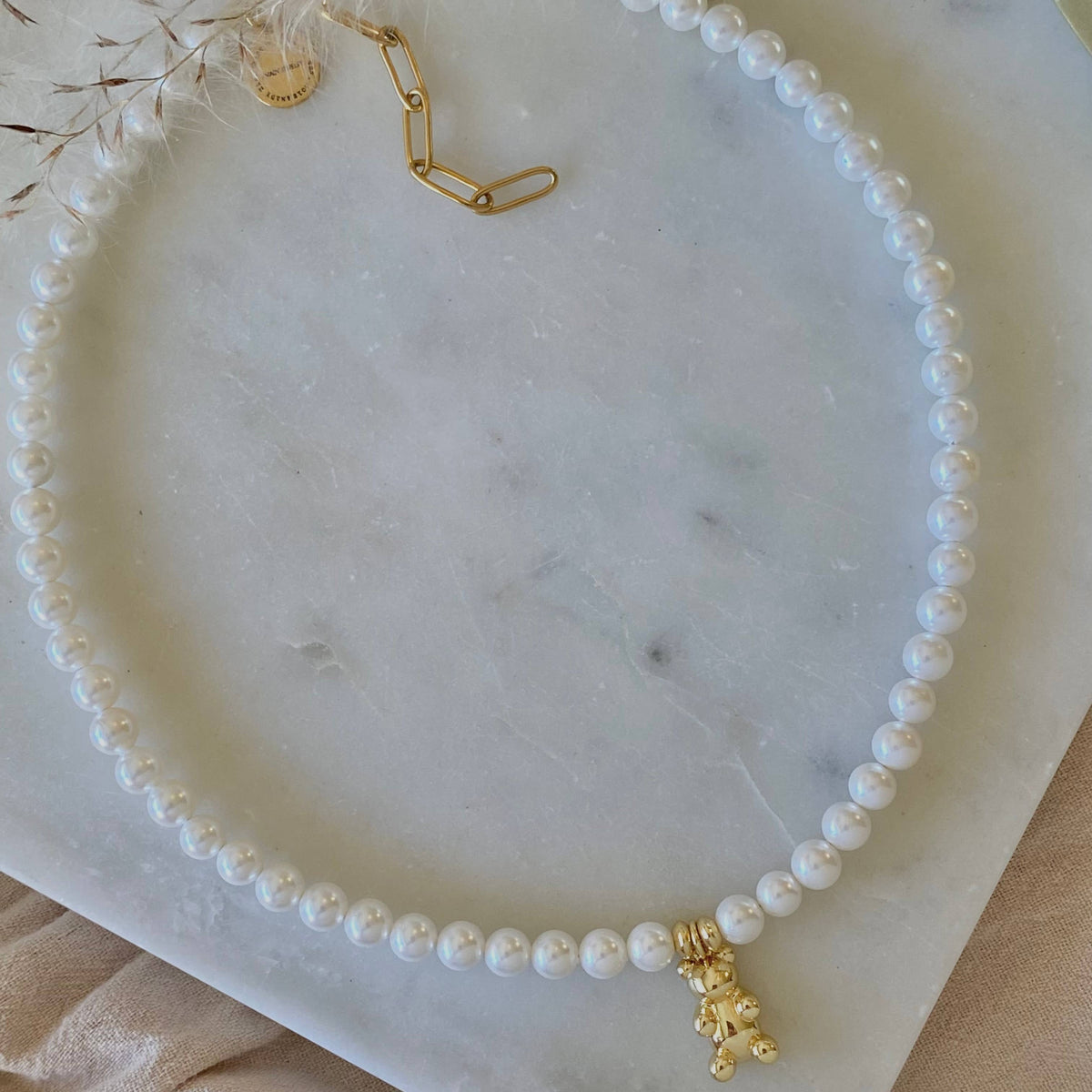 Teddy bear charm, pearls necklace natural mother of pearls