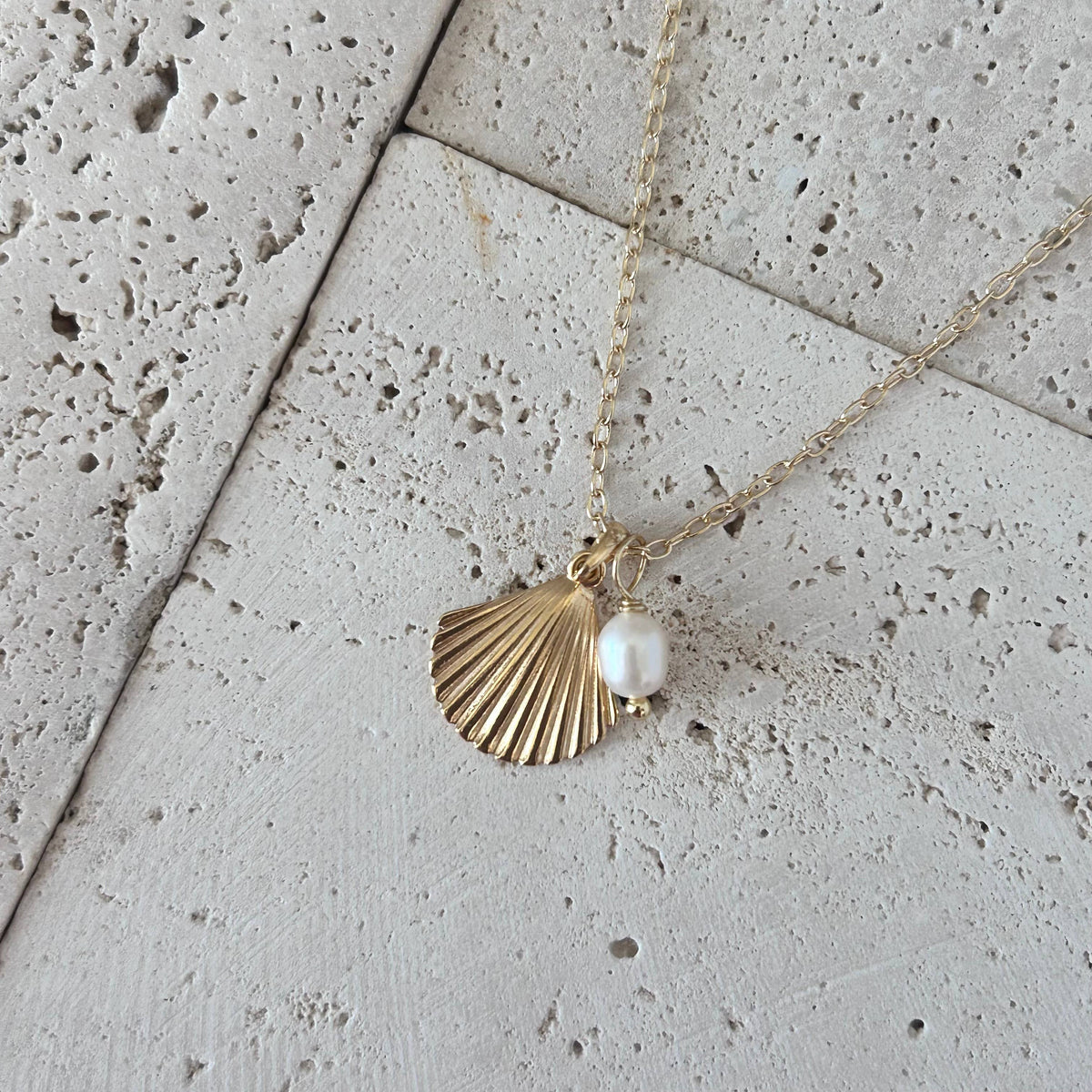 Seashell pearl pendant dainty necklace 14k gold filled