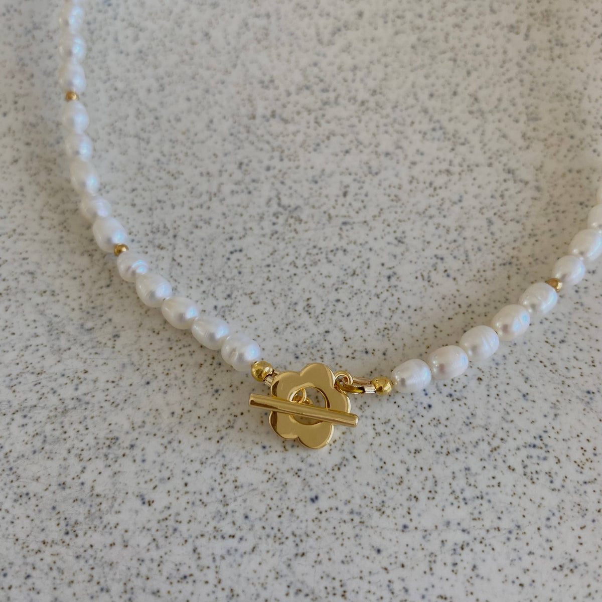 Flower toggle clasp Pearls necklace statement layering