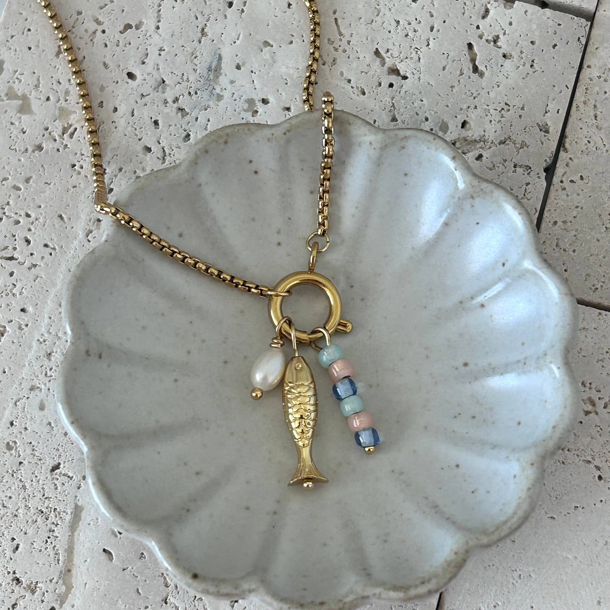 Summer necklace pendants removable fish stones pearl
