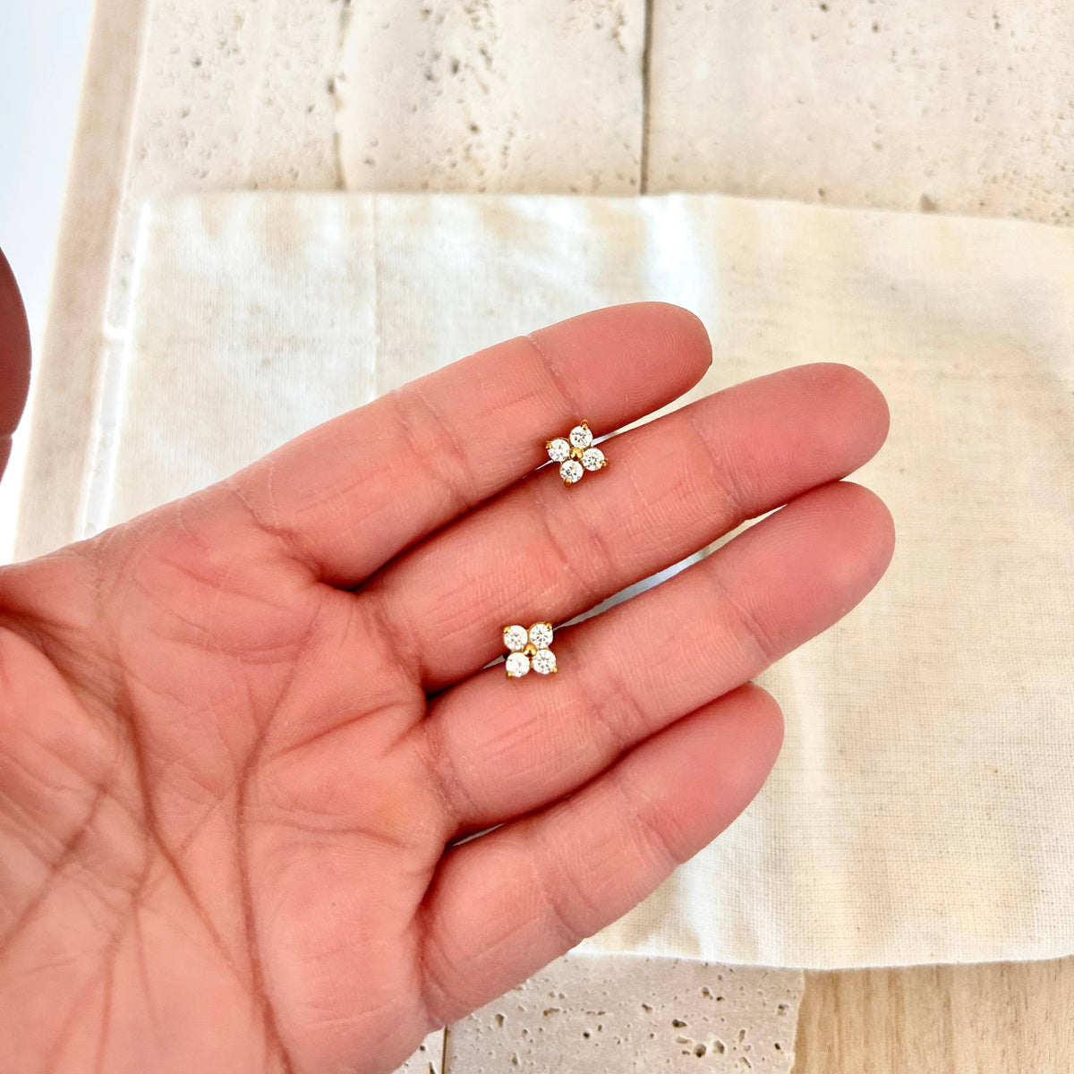 Flower cubic zirconia stud post earrings waterproof 18k gp