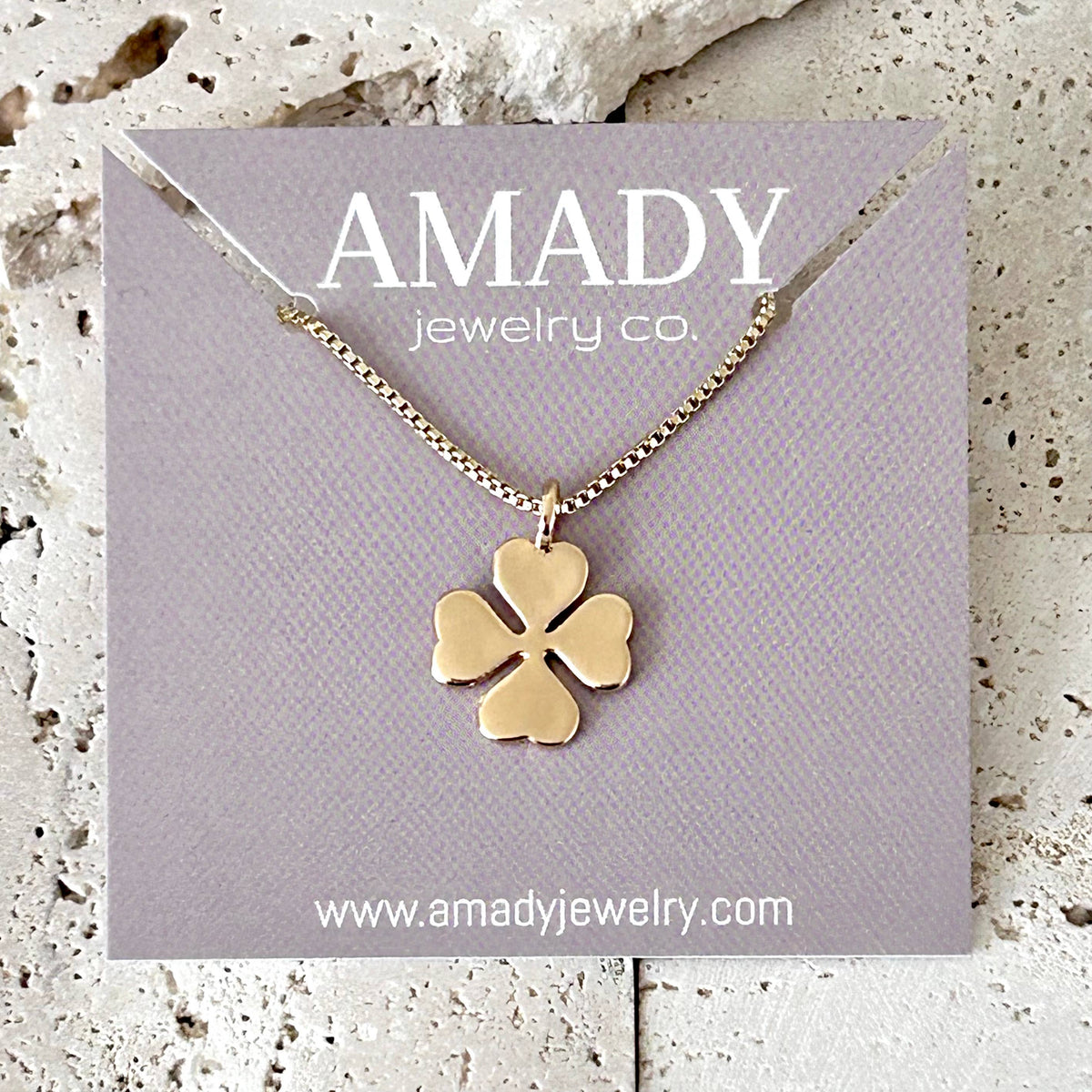 Lucky charm trebol shamrock clover pendant necklace