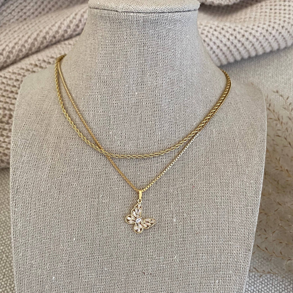 Butterfly Rhinestones Charm Pendant Necklace 18 Gold Filled