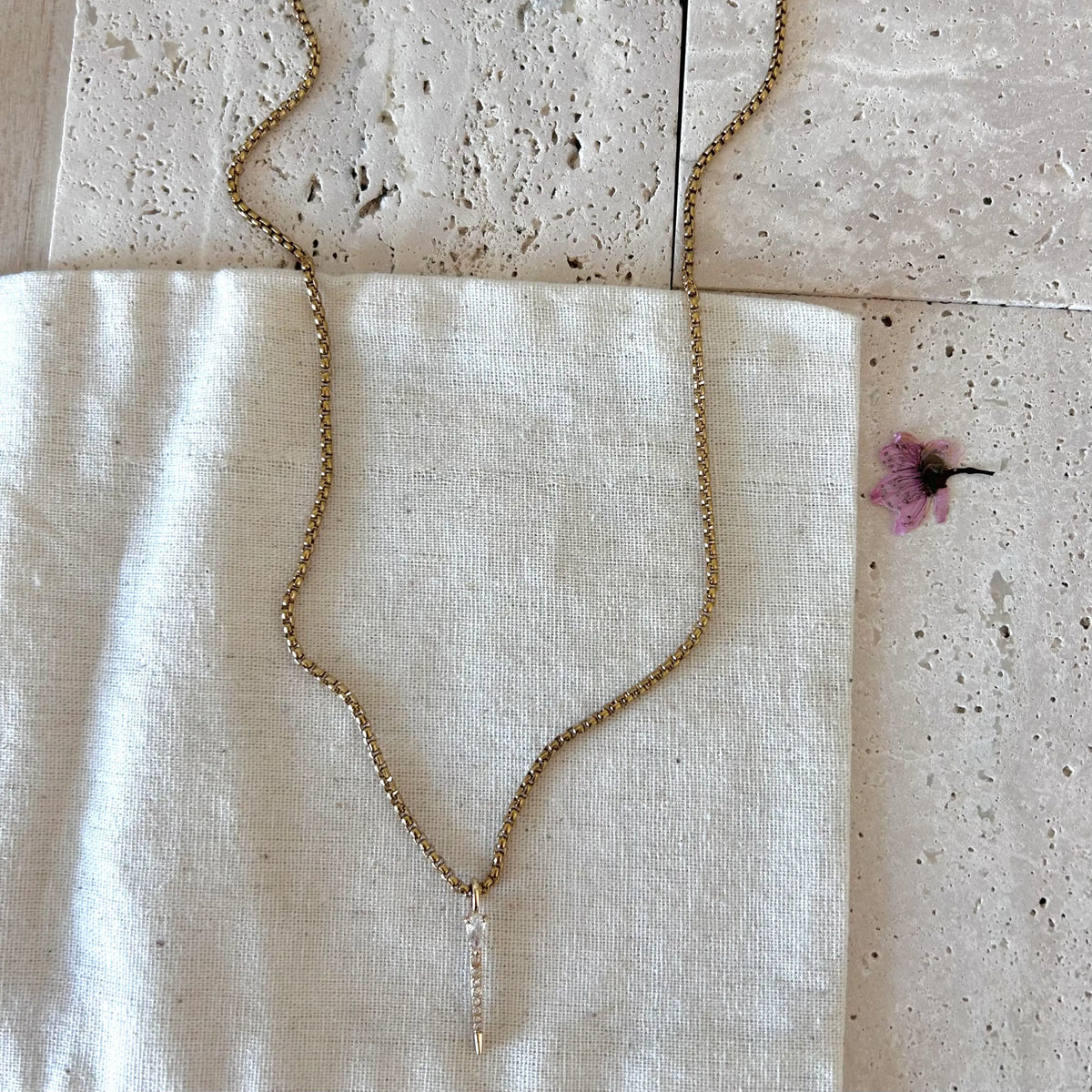Spike crystals pendant necklace 18k gold plated water resist