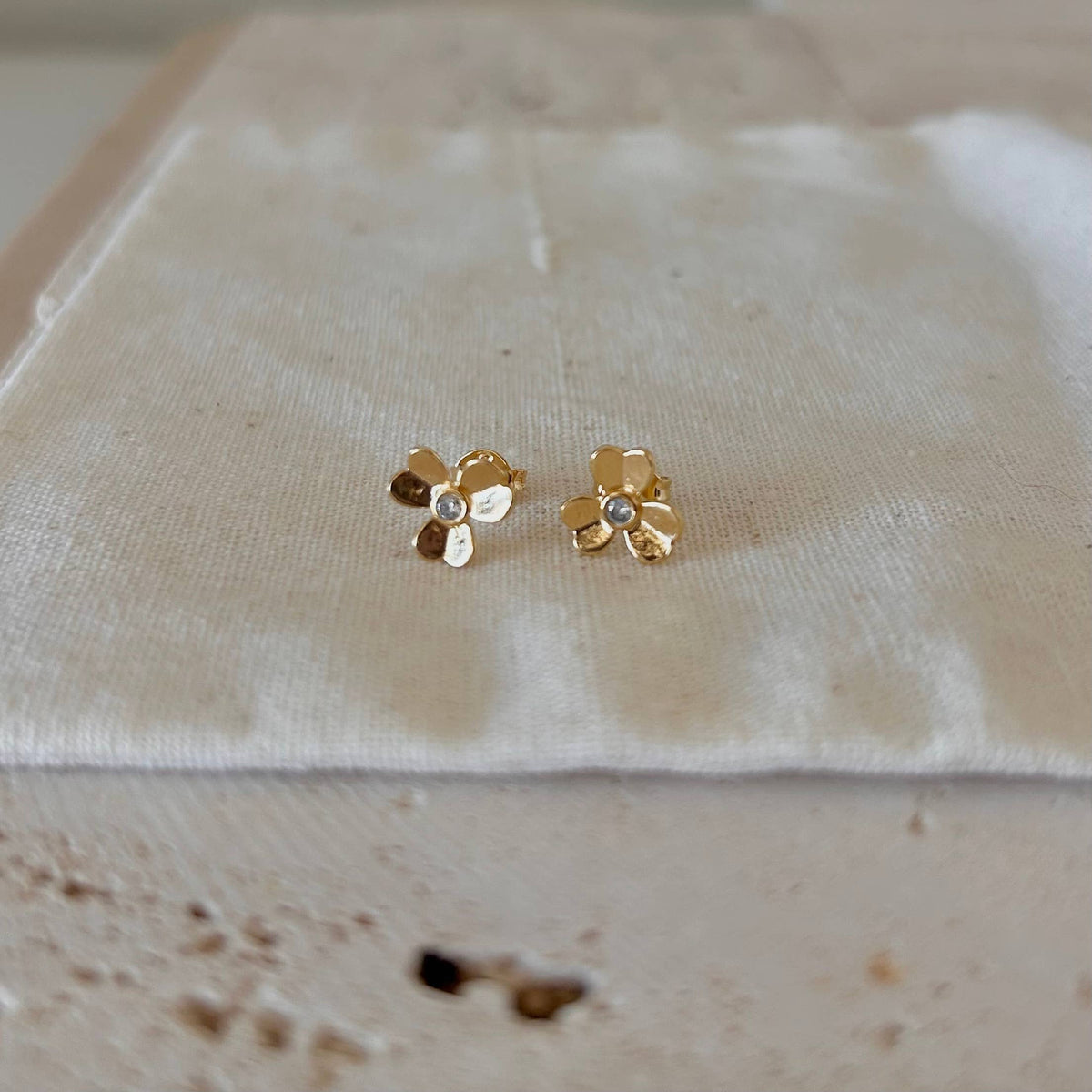 Flower stud post minimal earrings waterproof 18k gold fill
