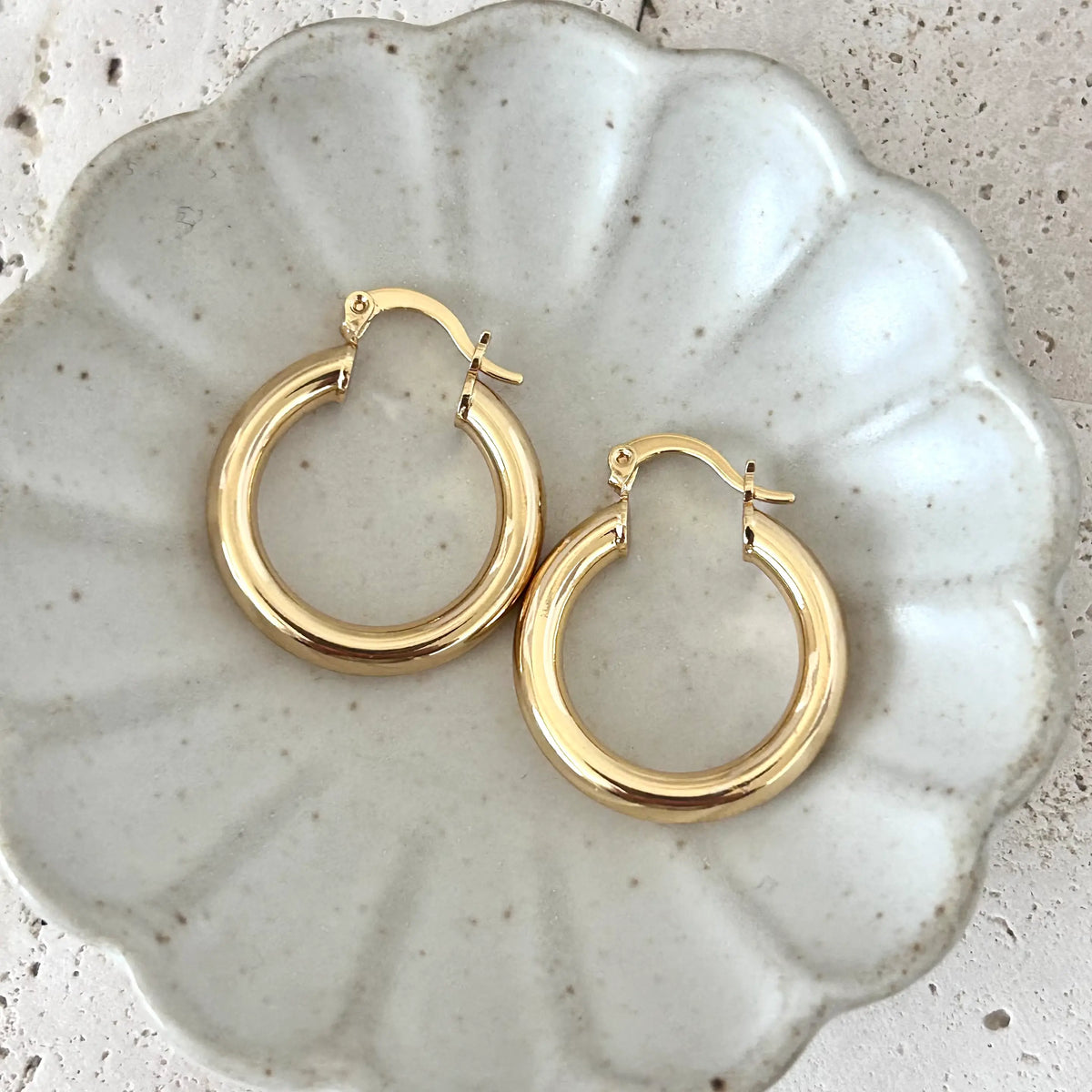 5mm Thick Hoop Earrings 18k GOLD FILLED 25mm Lightweight