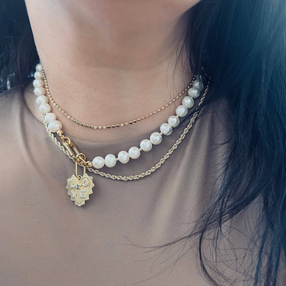 Love charm Pearls necklace