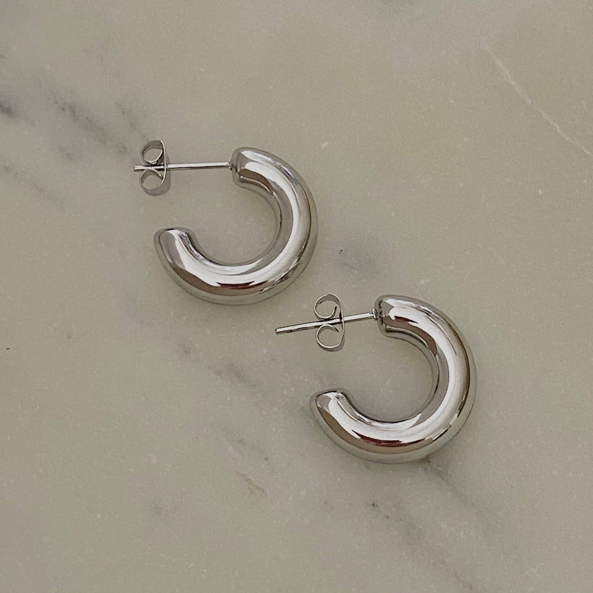 Silver hoops bold 20mm weightless tarnish resistant