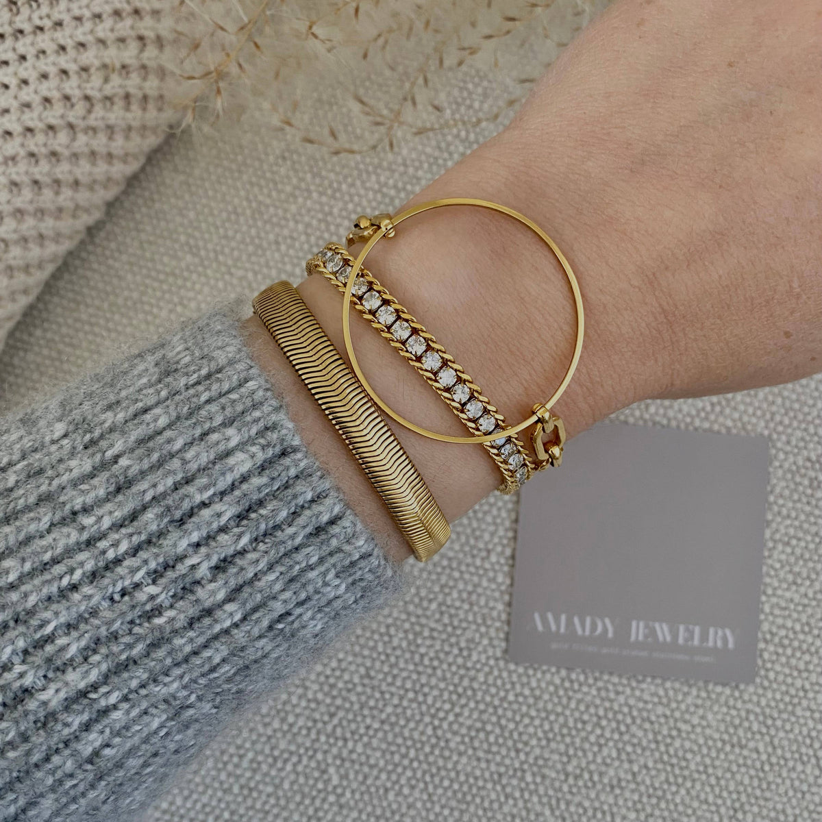 Infinity round charm statement chain bracelet