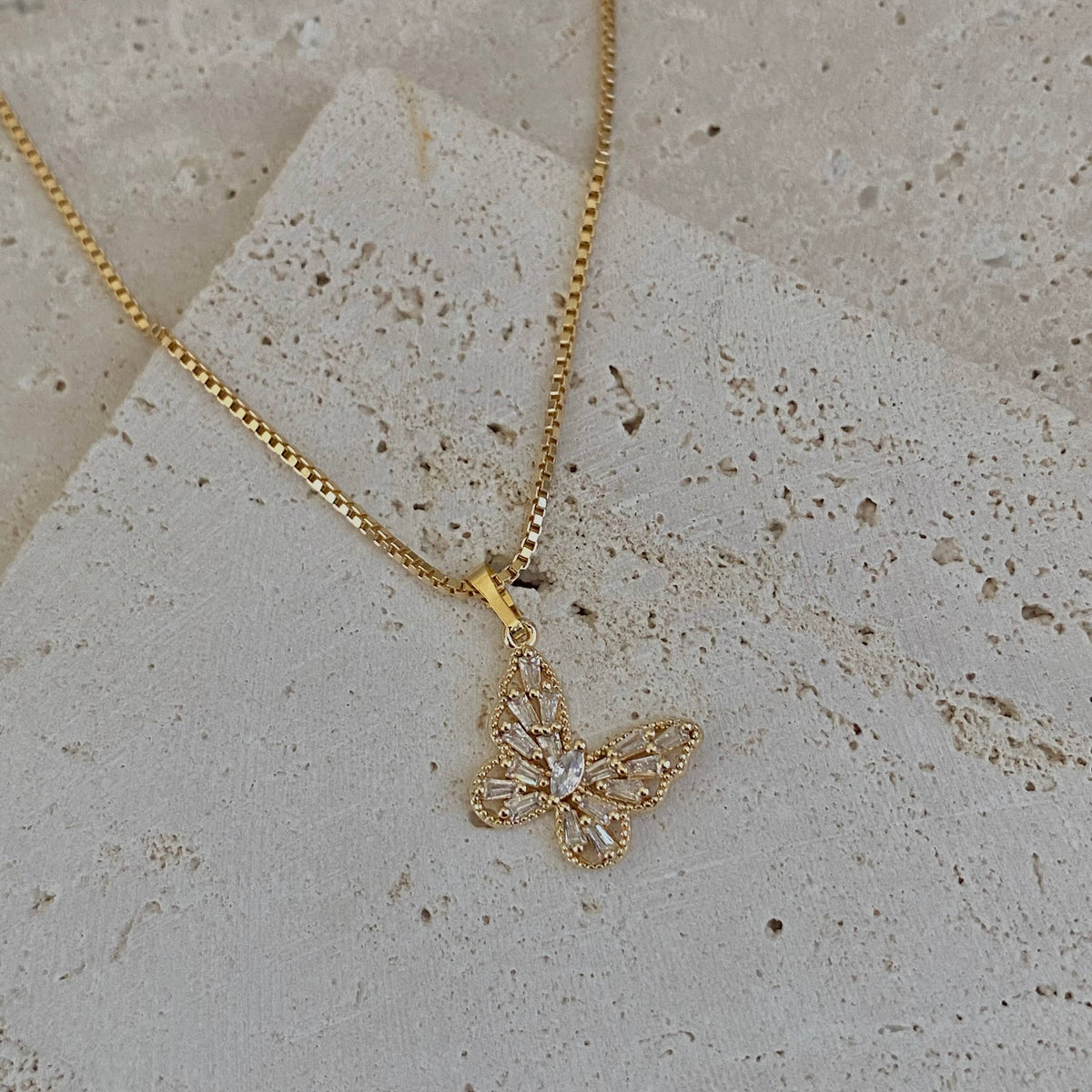 Butterfly Rhinestones Charm Pendant Necklace 18 Gold Filled