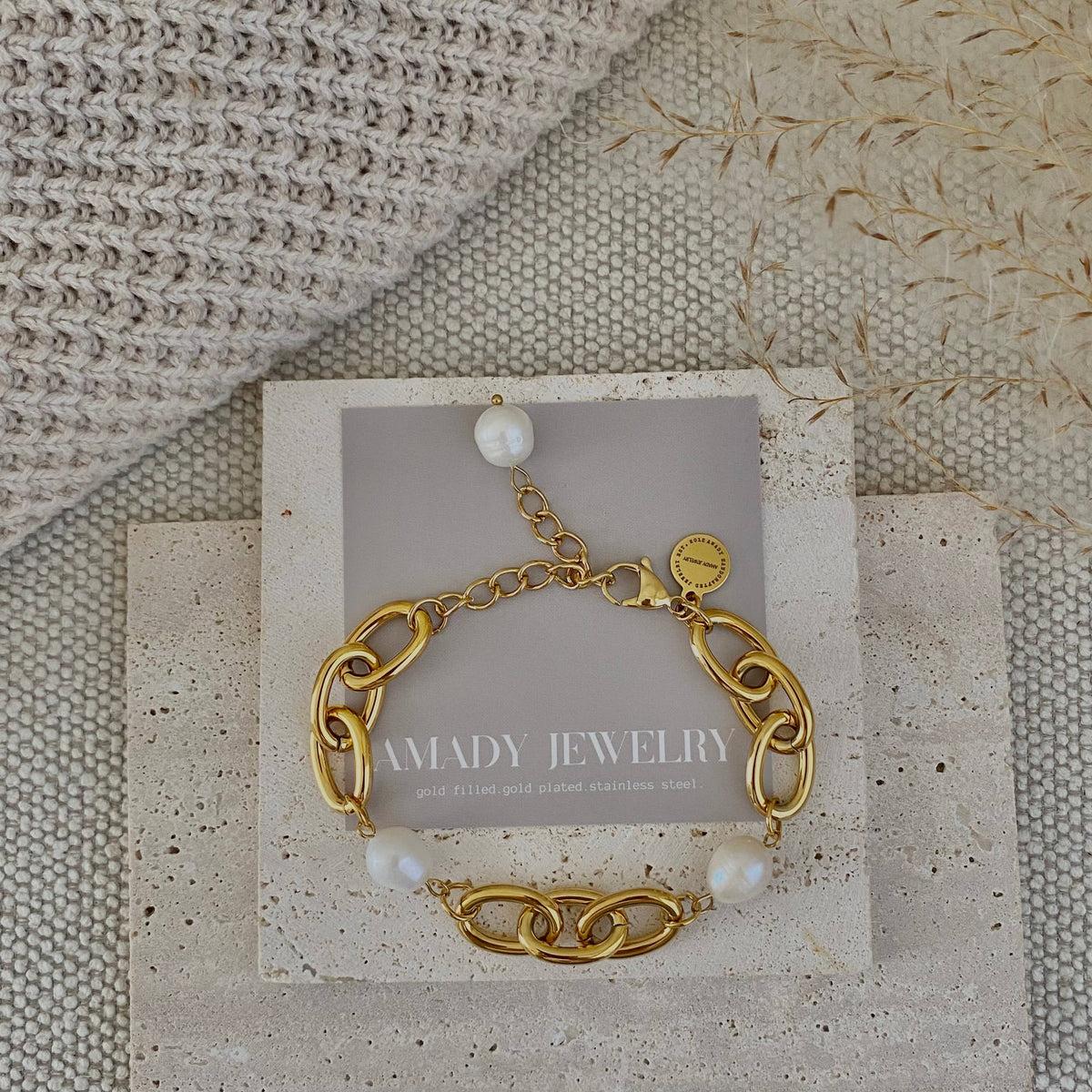 Oval chain big pearl bracelet 18k gold plated stainless stee