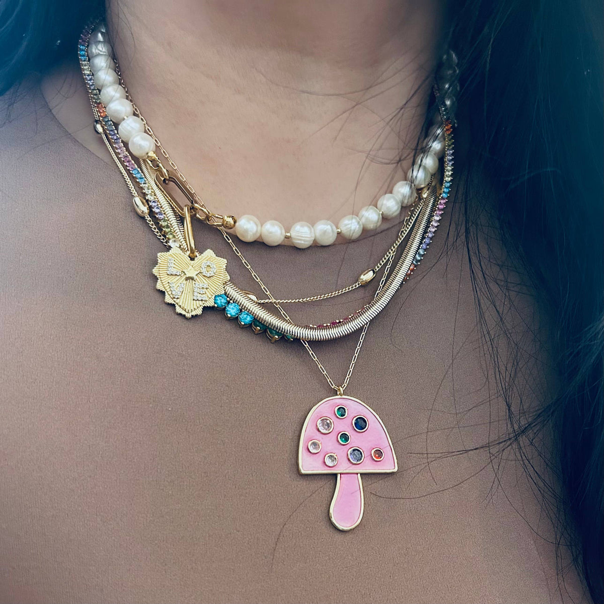 Love charm Pearls necklace