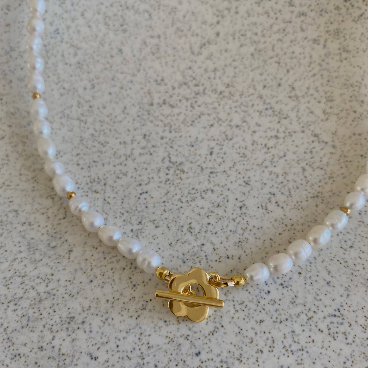 Flower toggle clasp Pearls necklace statement layering
