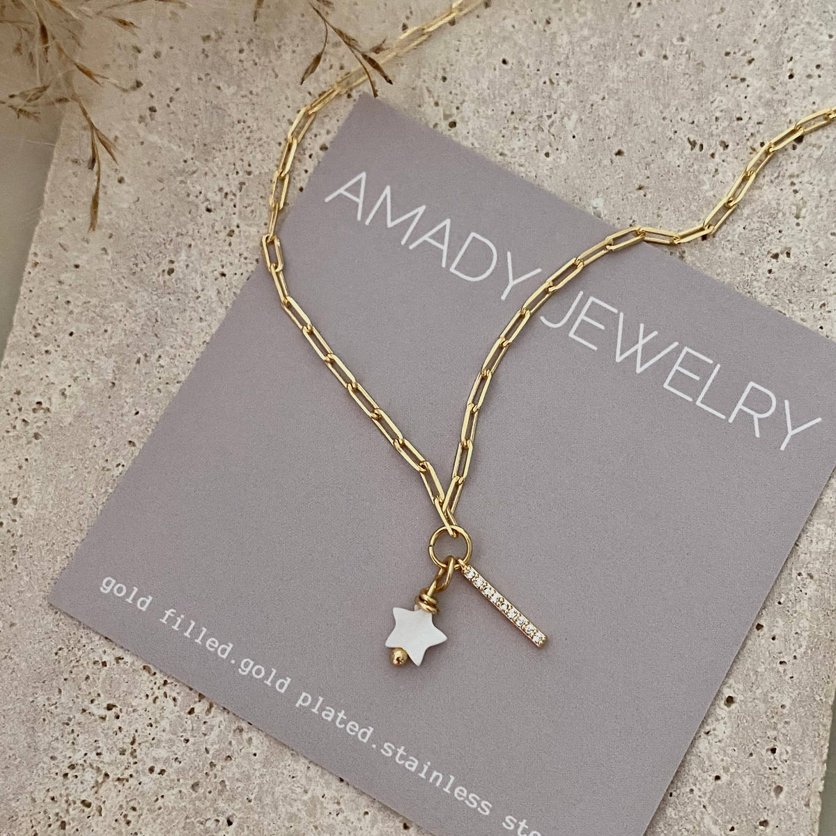 Star shell Bar necklace 14k Gold Filled layering jewelry