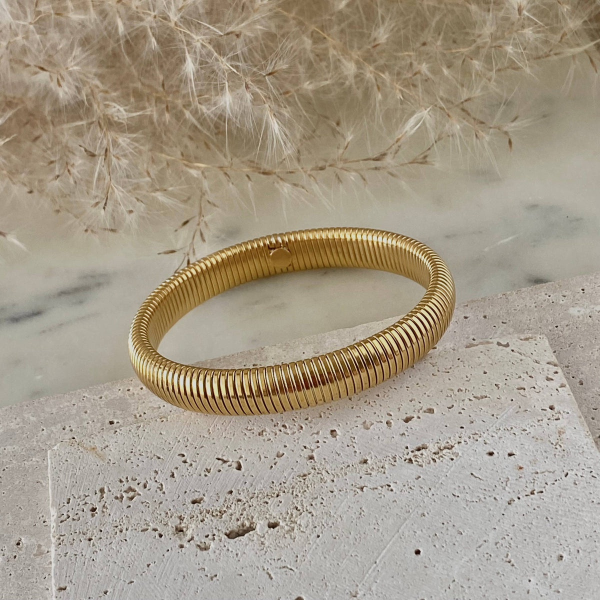 Link Stretch Bangle Bracelet 18k gold plated water resistant