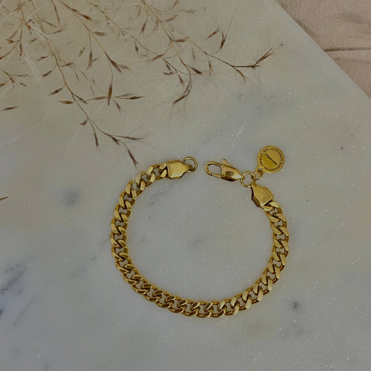 Gold filled 18k curb chain bracelet layering jewelry