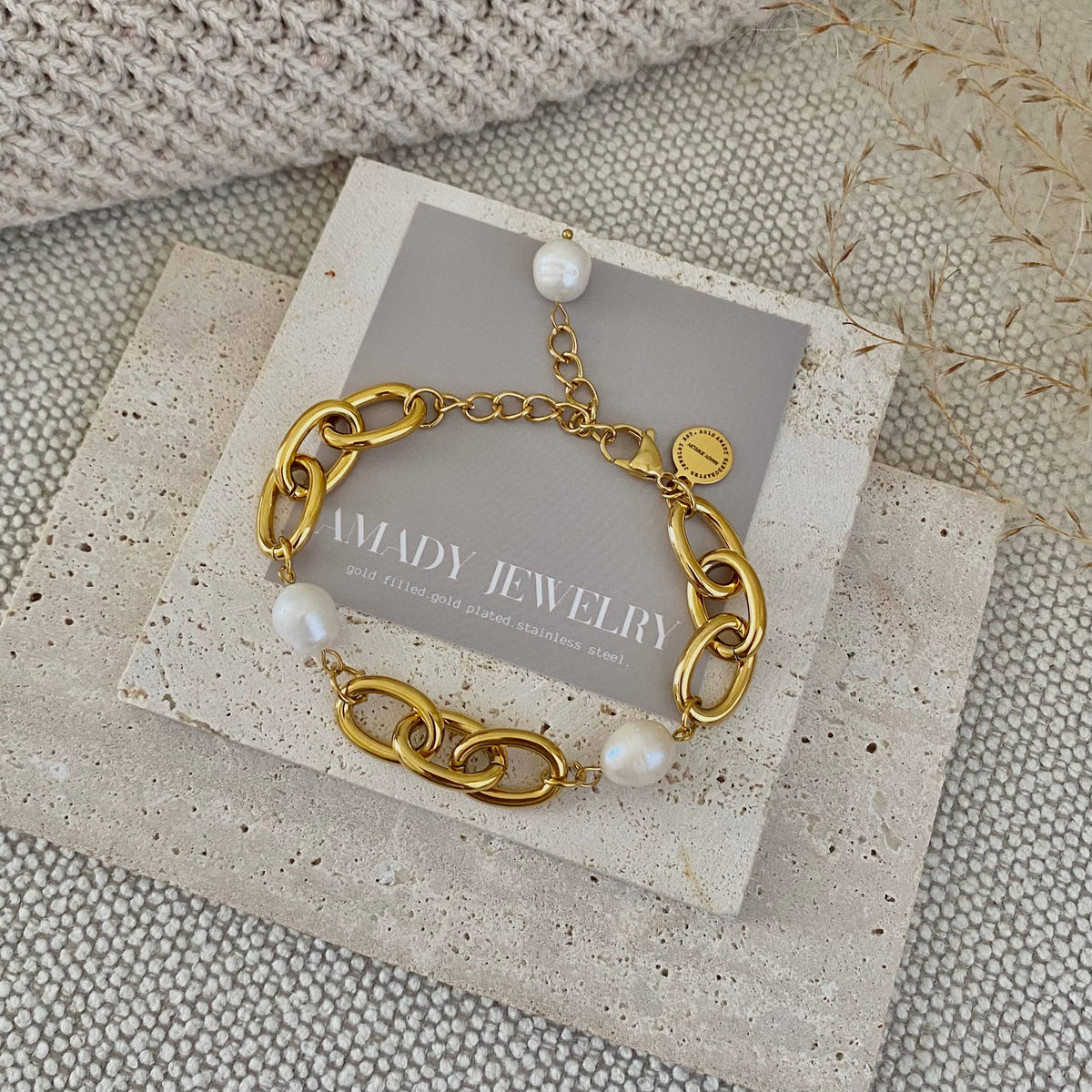 Oval chain big pearl bracelet 18k gold plated stainless stee