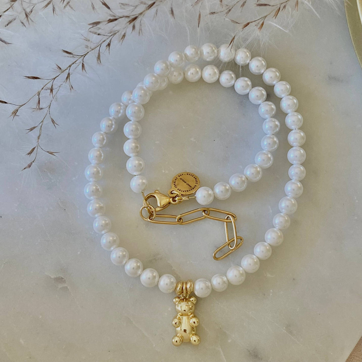 Teddy bear charm, pearls necklace natural mother of pearls