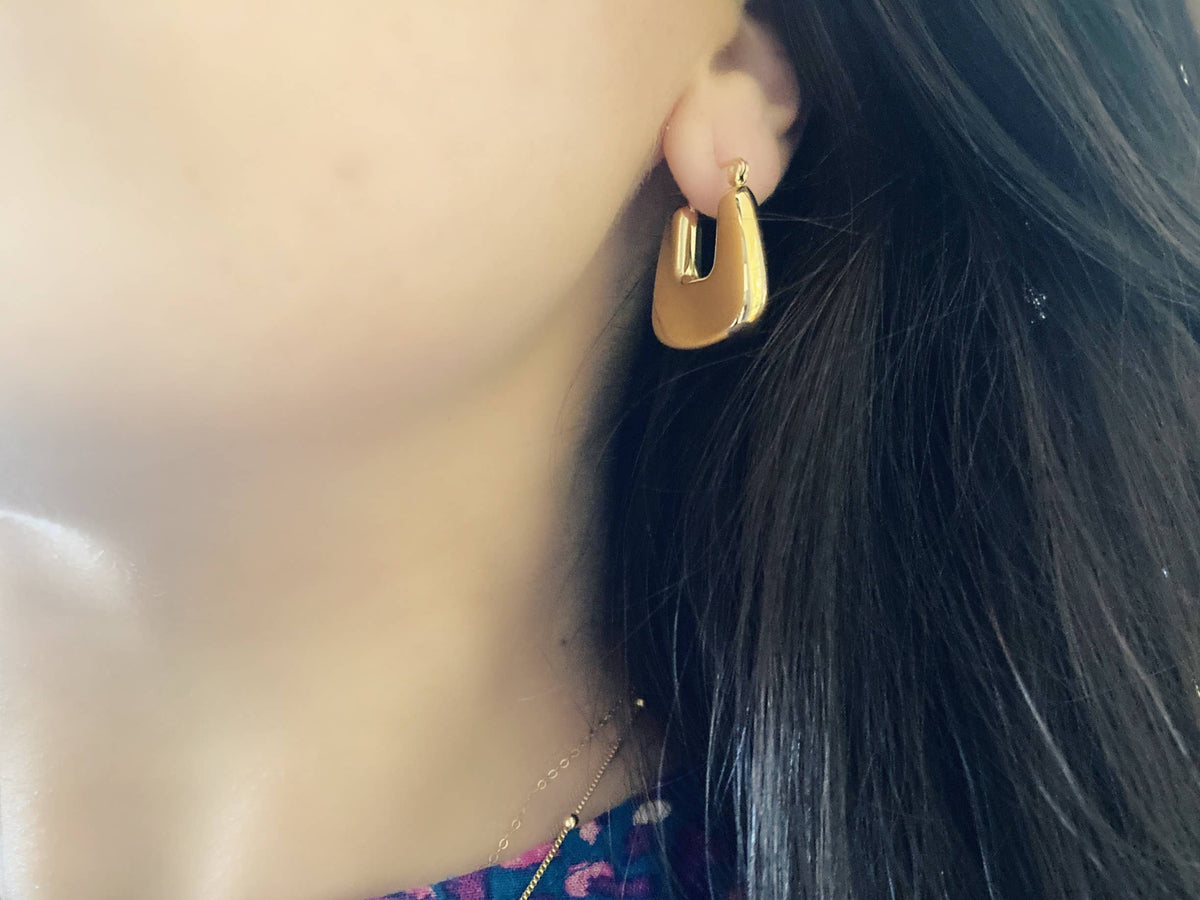 Lightweight gold chunky hoop earring gold plated waterproof