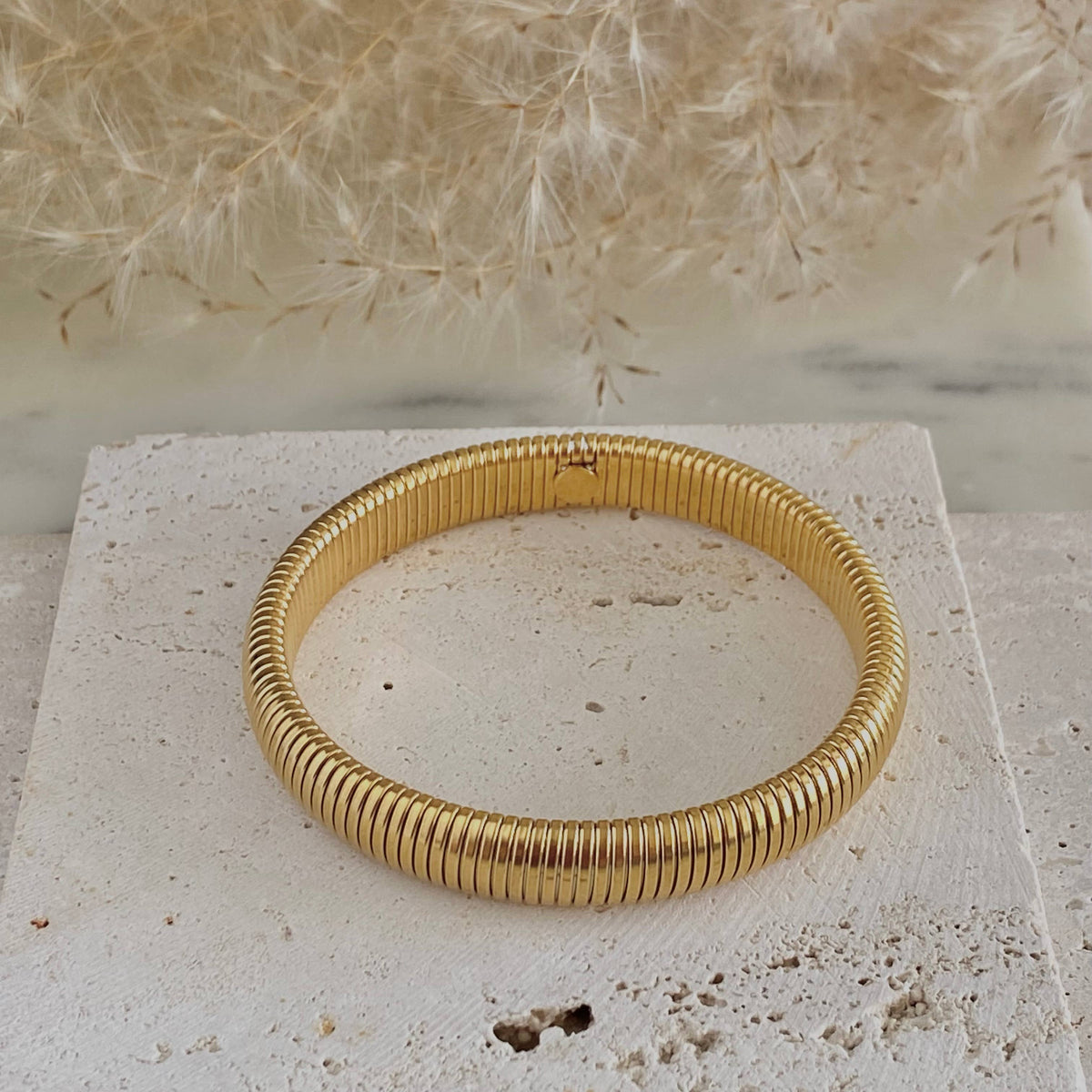 Link Stretch Bangle Bracelet 18k gold plated water resistant