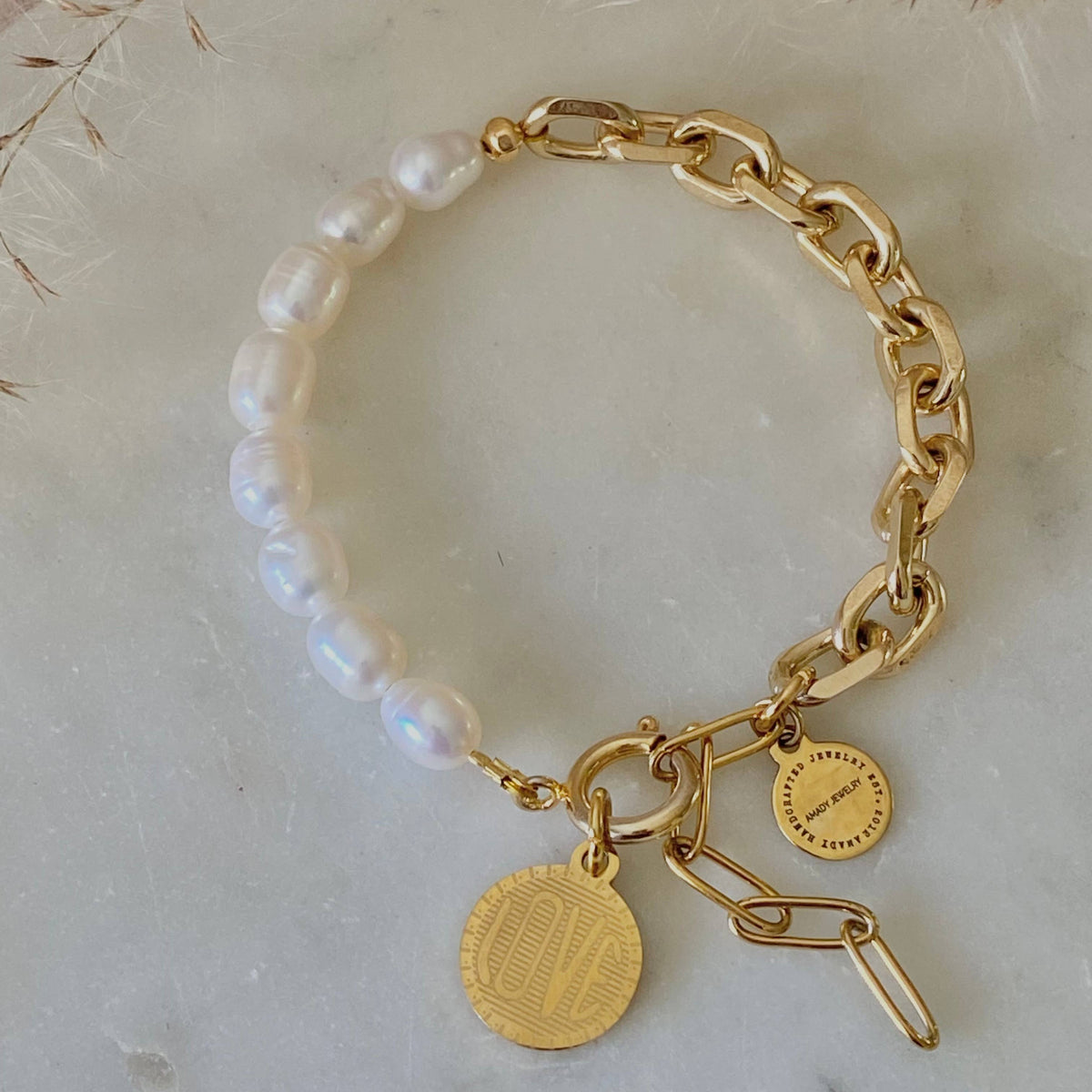 Natural Freshwater Pearls and gold plated chain bracelet