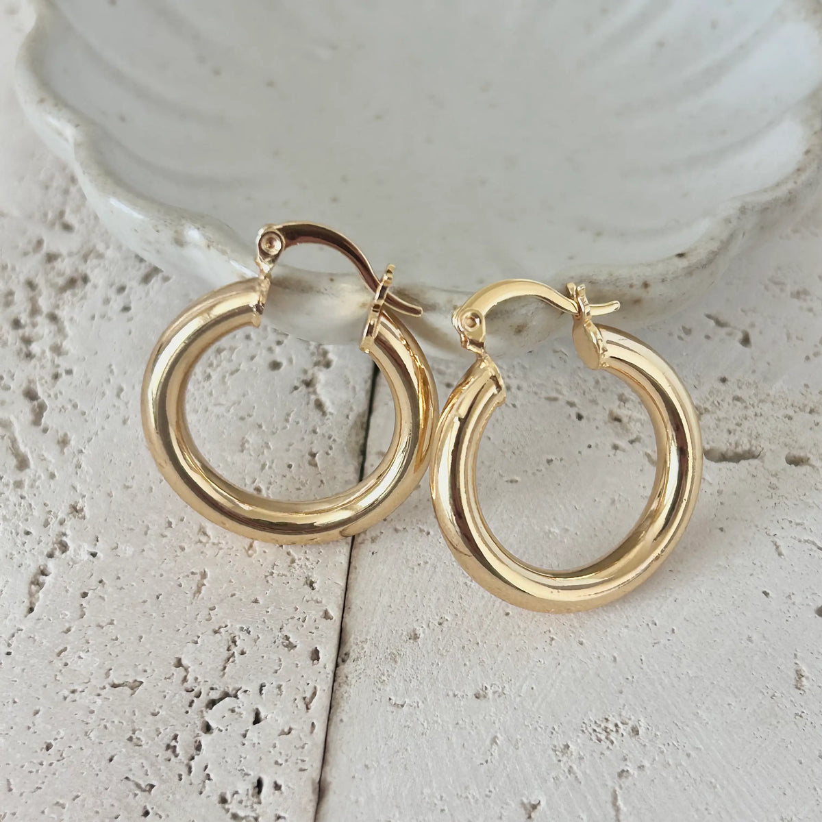 5mm Thick Hoop Earrings 18k GOLD FILLED 25mm Lightweight