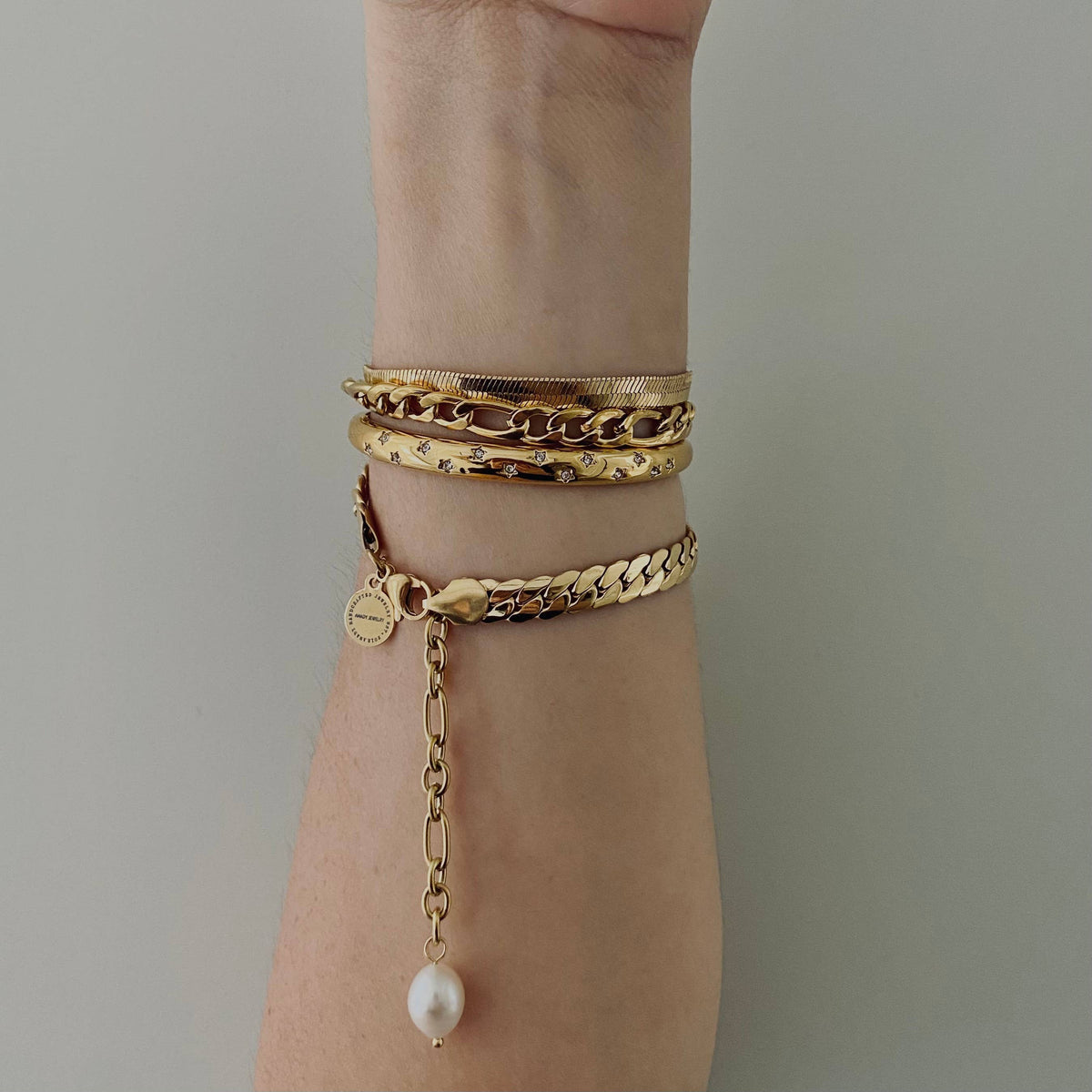 Stars bangle 18k gold plated stainless steel zirconia layer