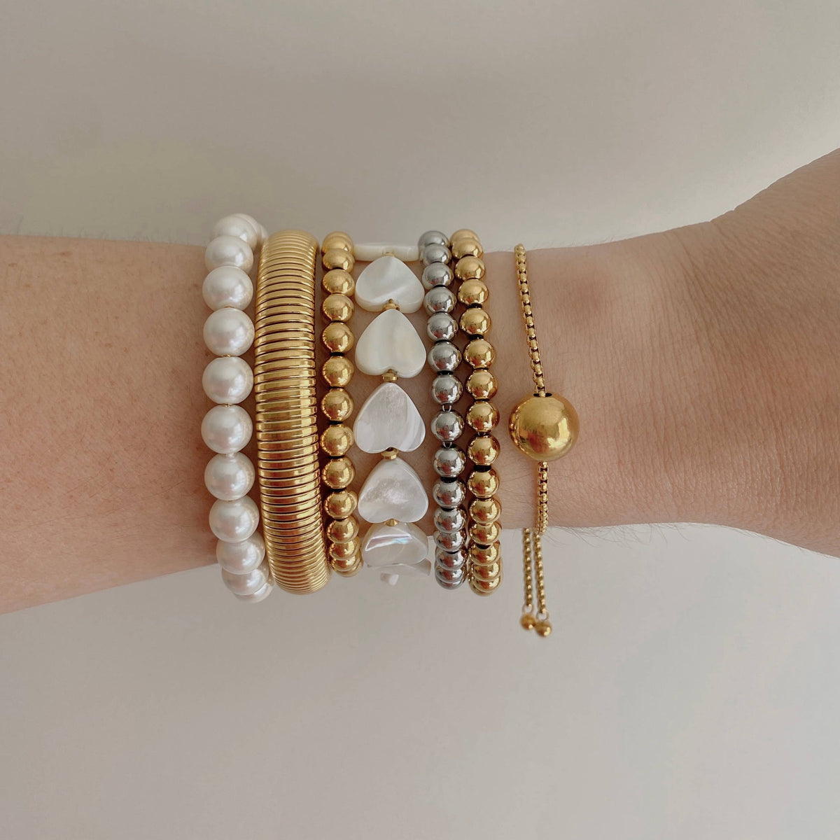 Single Dot 18k GoldPlated  Bead on a rope chain bracelet