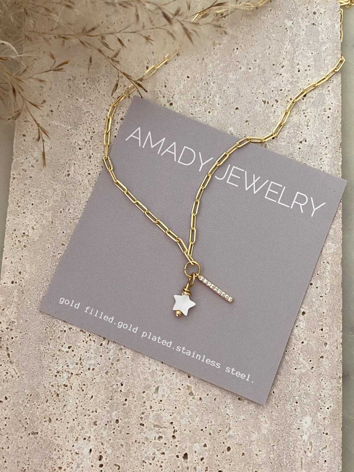 Star shell Bar necklace 14k Gold Filled layering jewelry