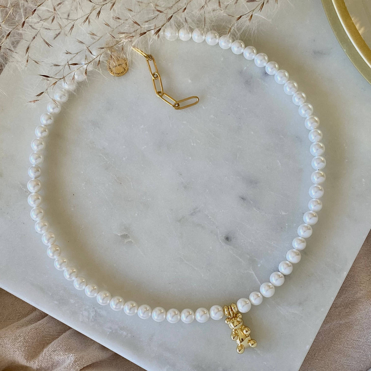 Teddy bear charm, pearls necklace natural mother of pearls